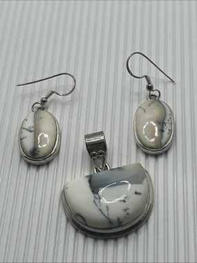 Vintage Sterling Silver White and Gray Dendritic Stone Pendant and Earring Set